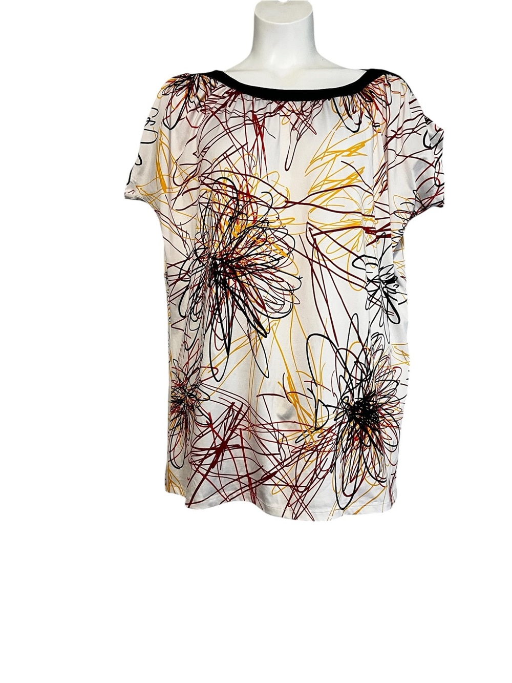 JohnPaulRichard White Short Sleeve Scribble Floral Top with Black Trim